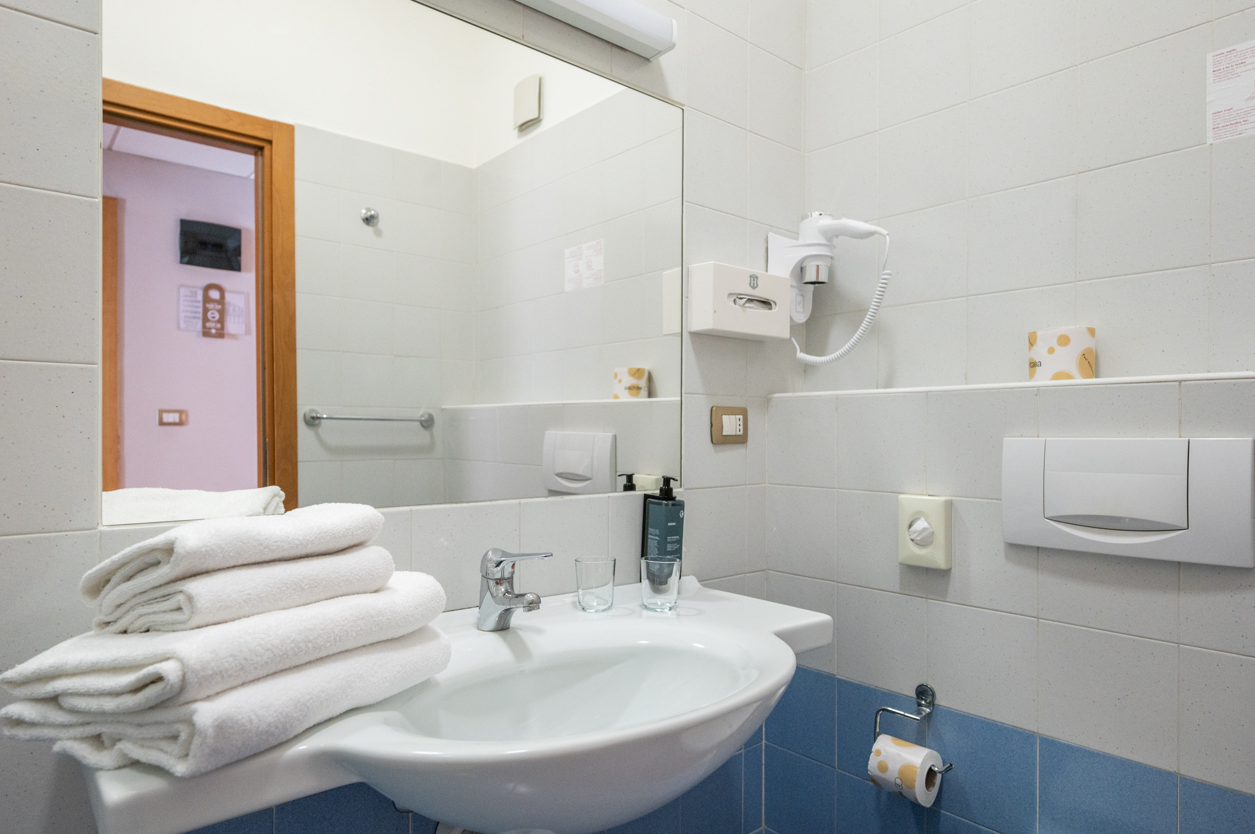 غرفة قياسية ثلاثية، Hotel Miramonti 8/9