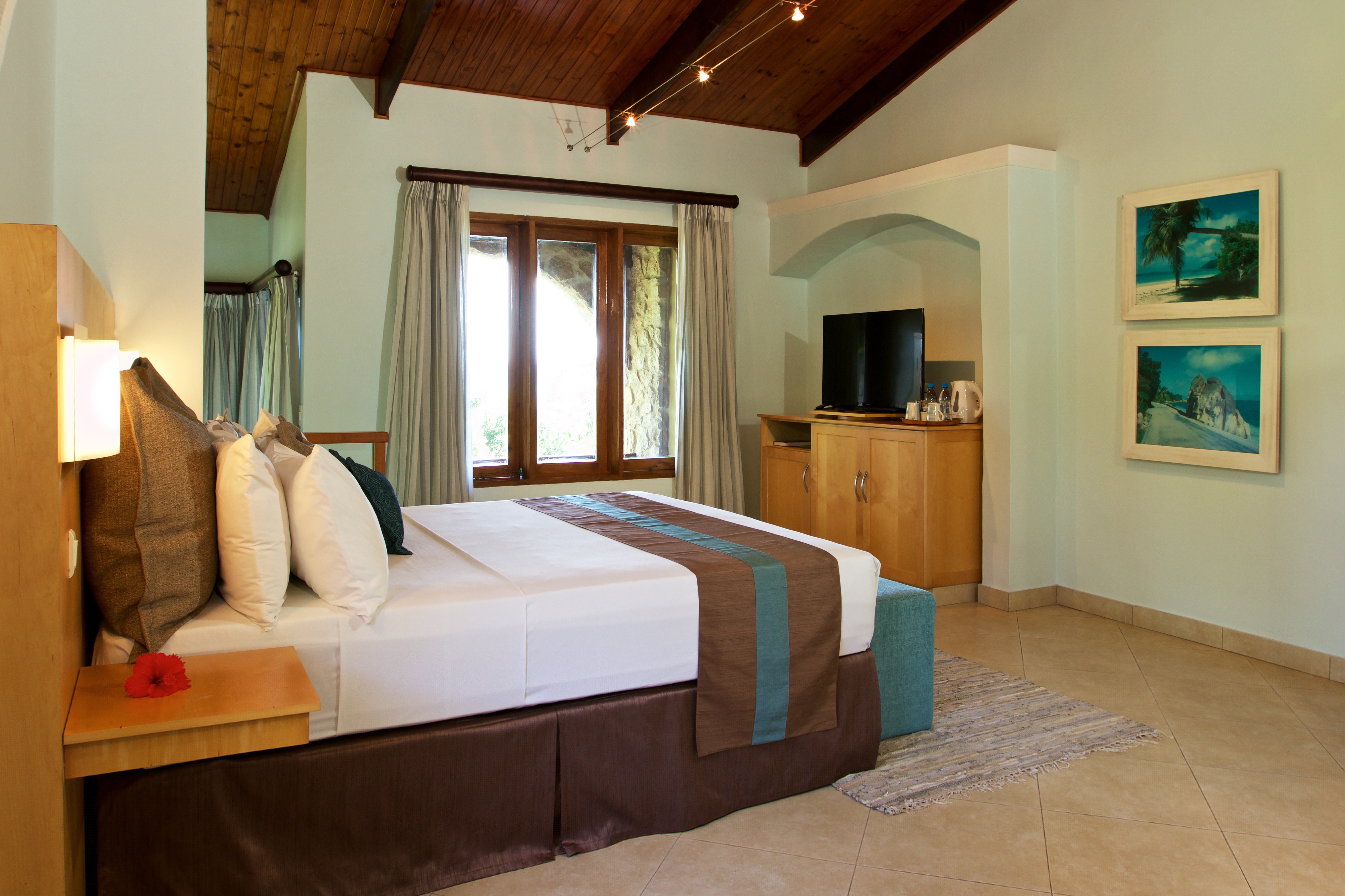 غرفة قياسية بسرير مزدوج، Coco de Mer Hotel and Black Parrot Suites 3/5