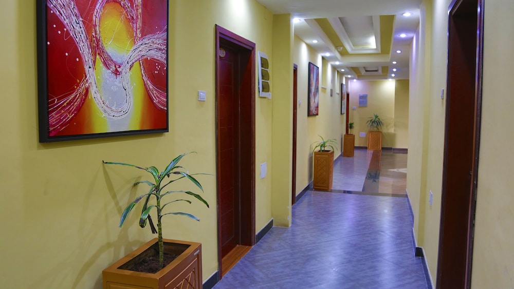 Yinm Furnished Apartment 6/48