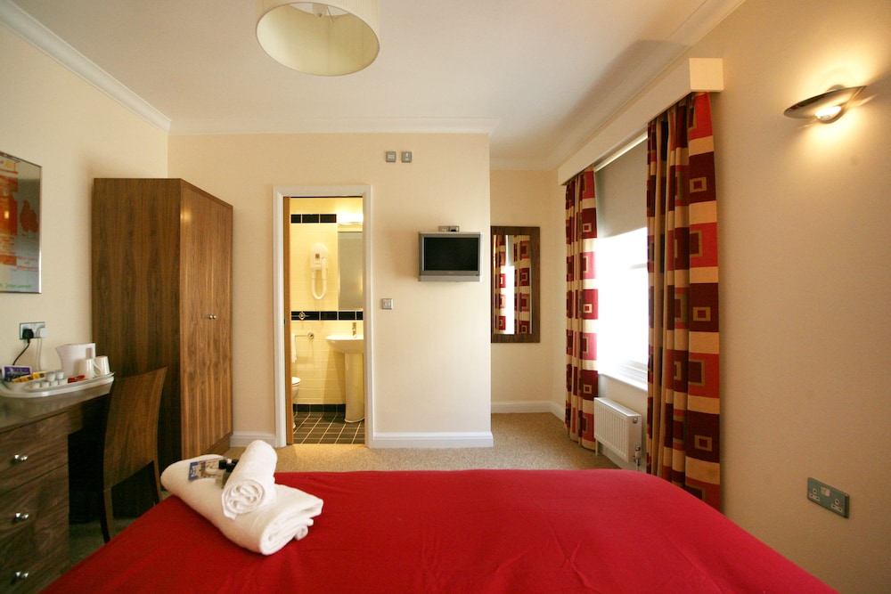 Legends Hotel Brighton 54/67