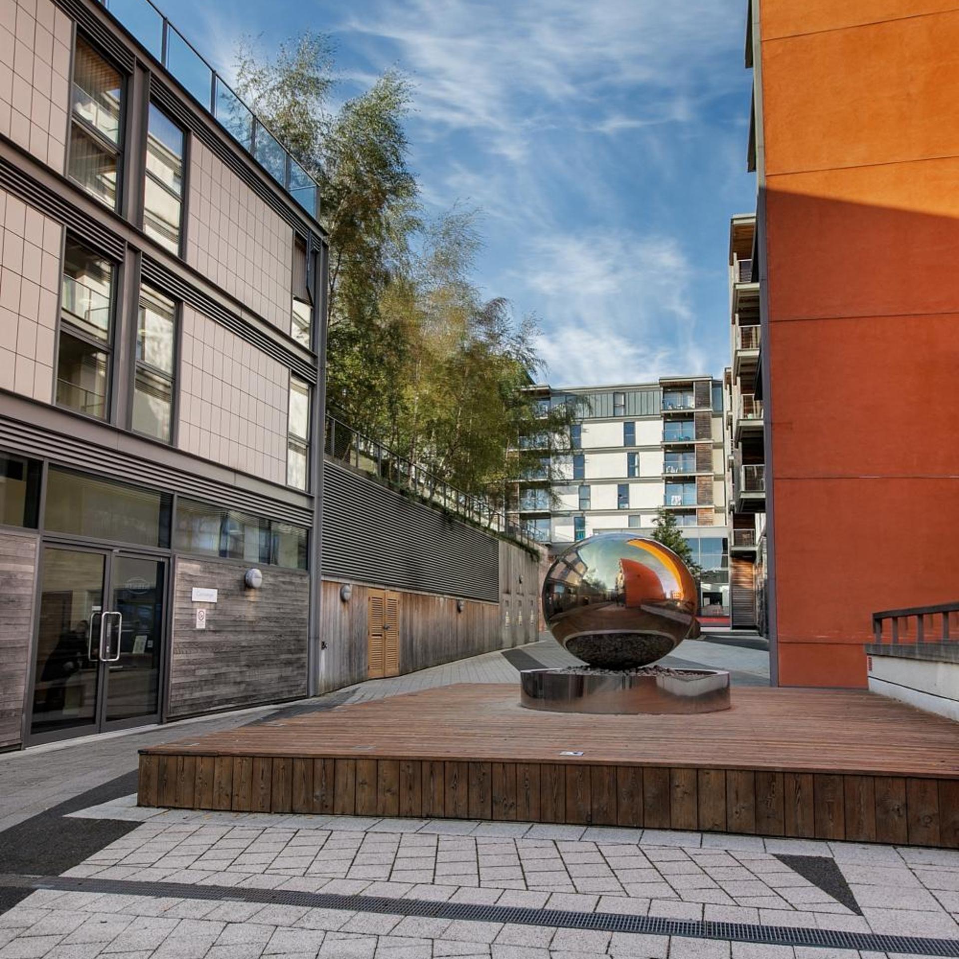 VIZION SERVICED APARTMENTS 39/50