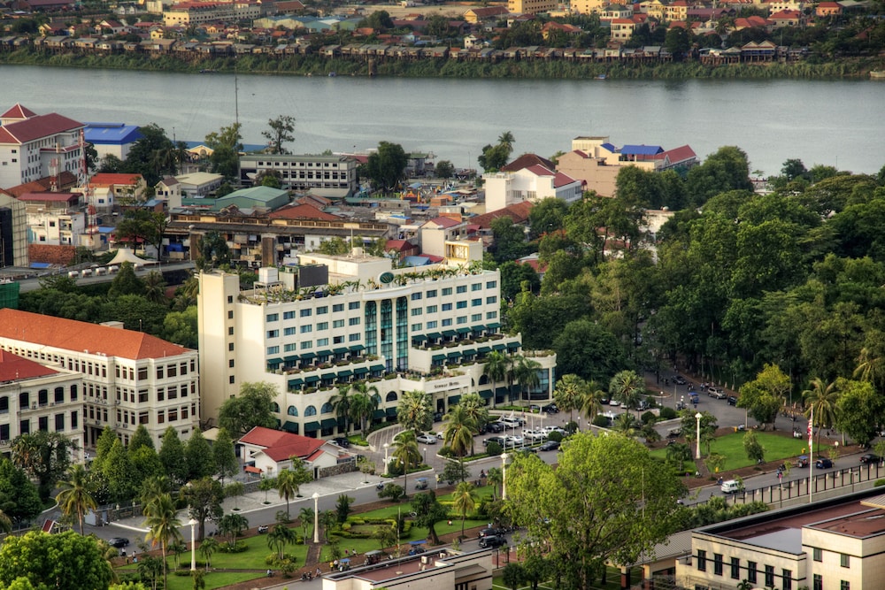 Sunway Hotel Phnom Penh 44/46