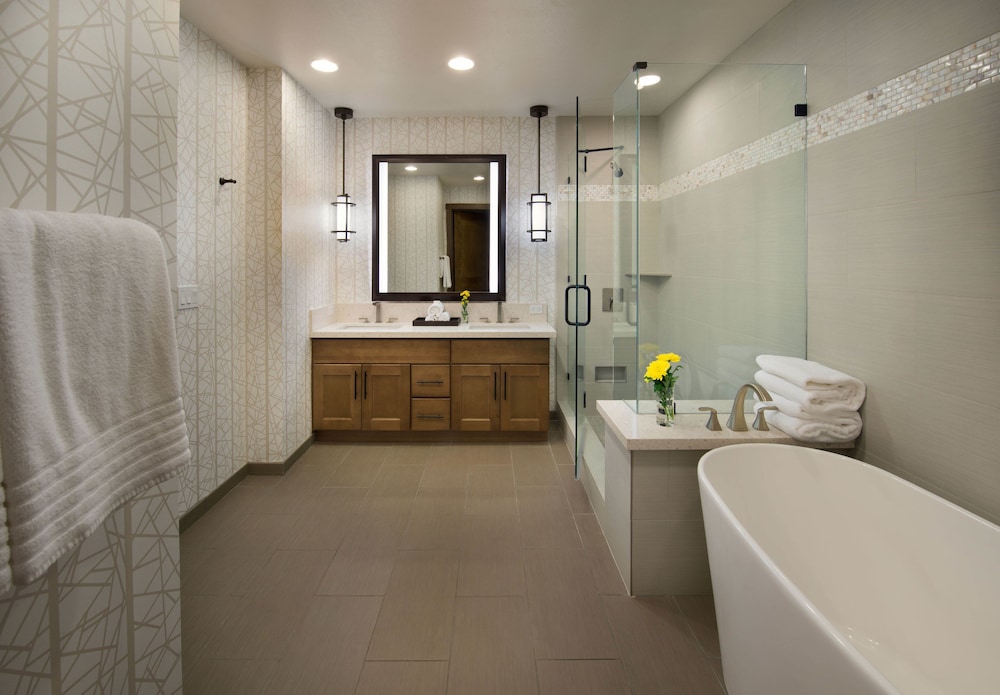 Hyatt Vacation Club at Northstar Lodge 48/50