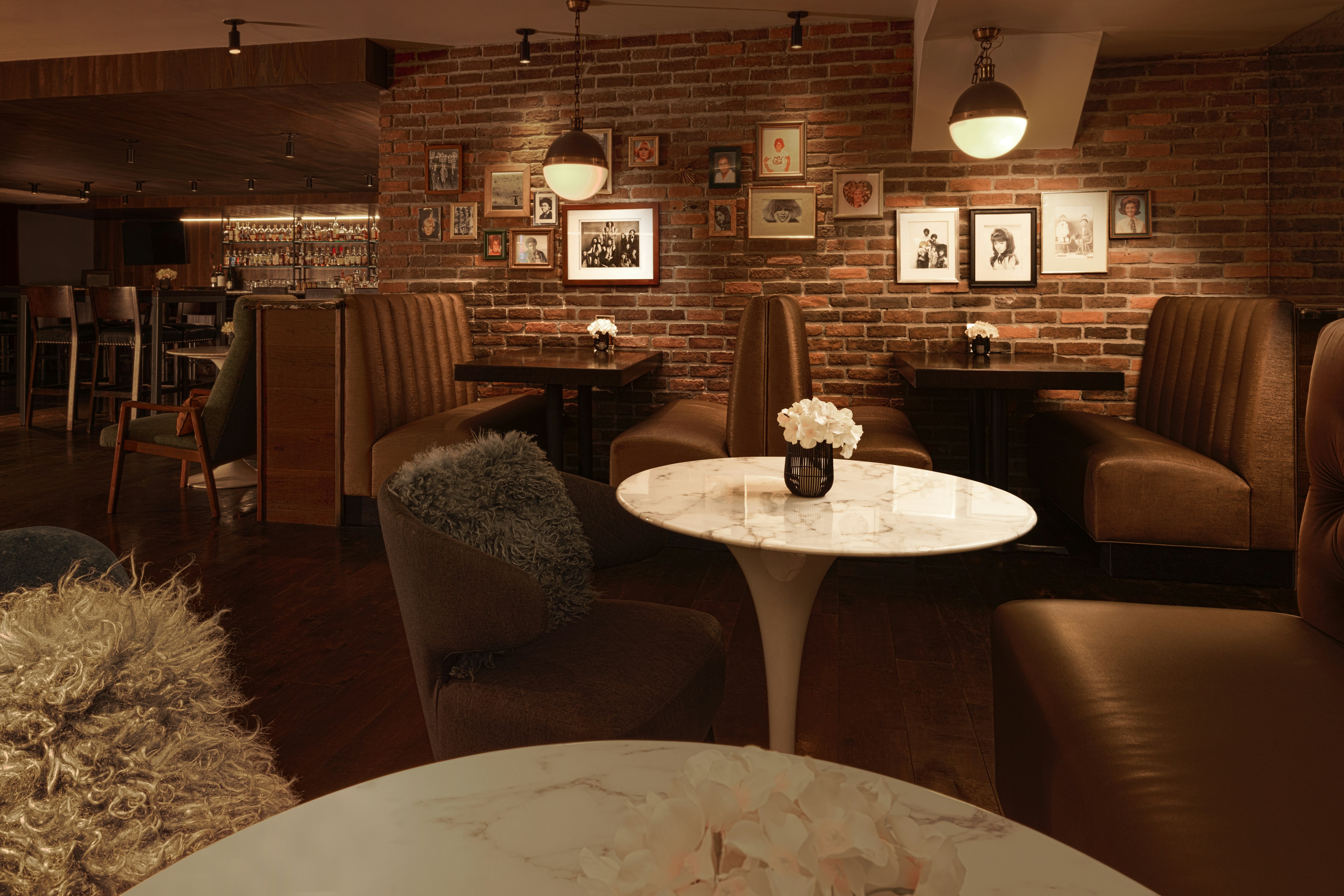The Statler Dallas Curio Collection By Hilton 35/50
