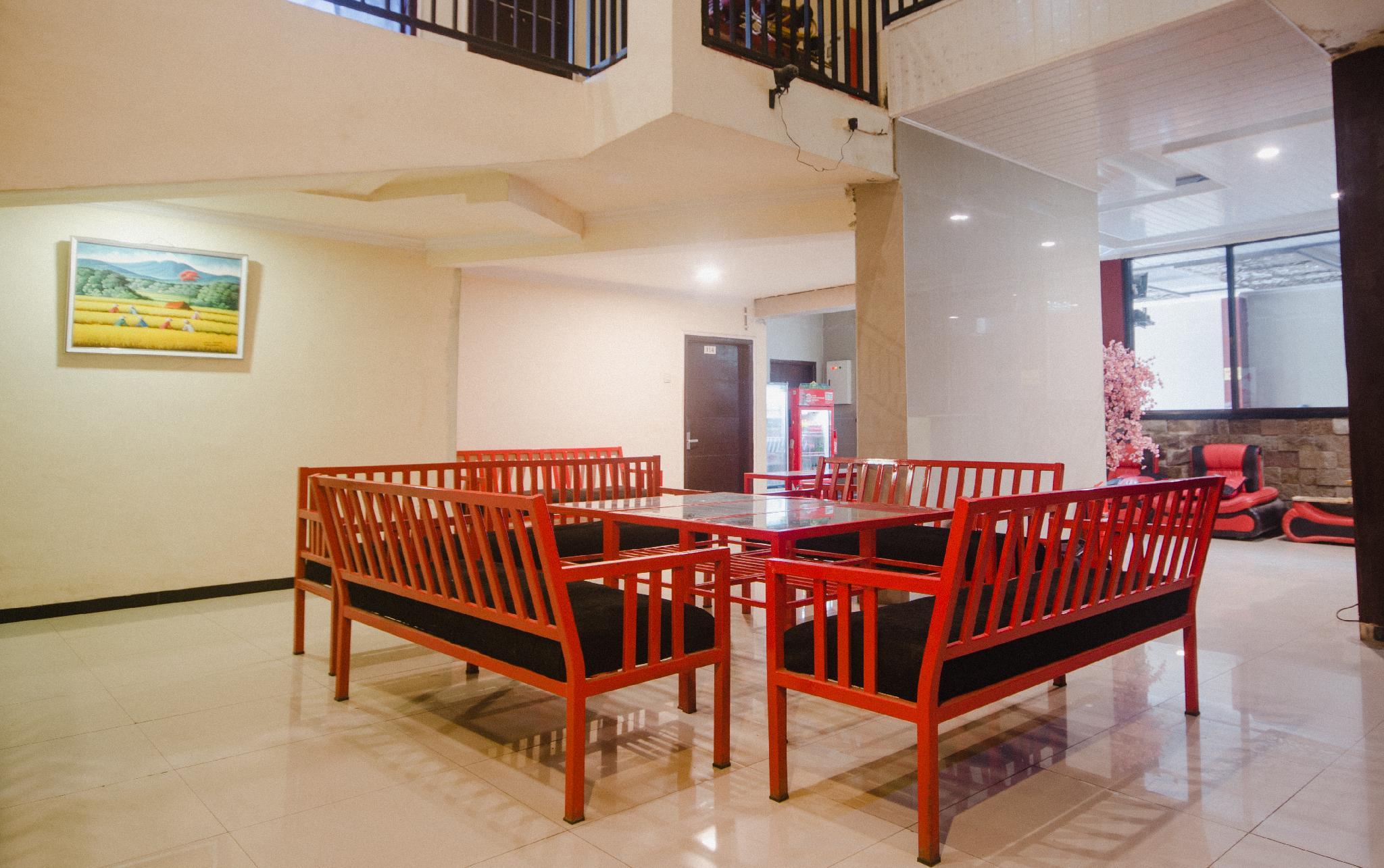 JC Homestay Jember 16/24