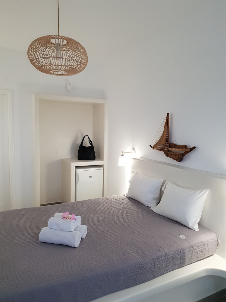 Efthimias Rooms 4/23