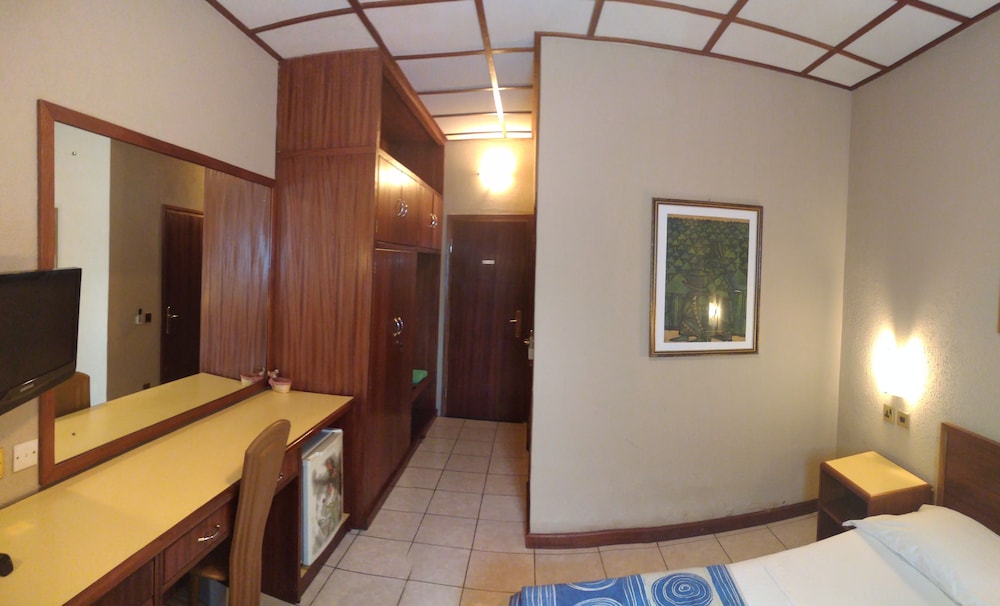 Manuela Residence 42/65