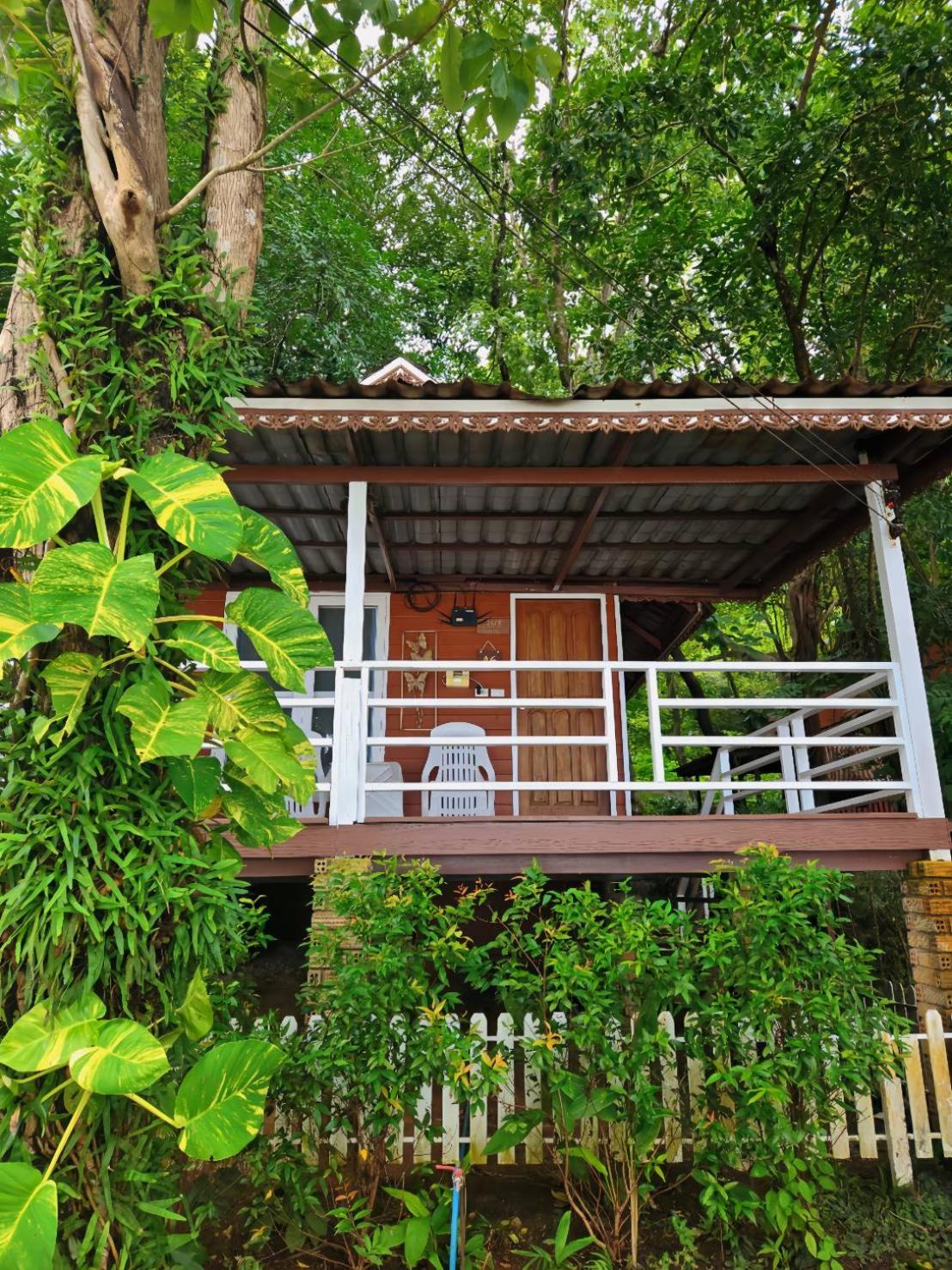 Holiday Resort Ko Yao 6/90