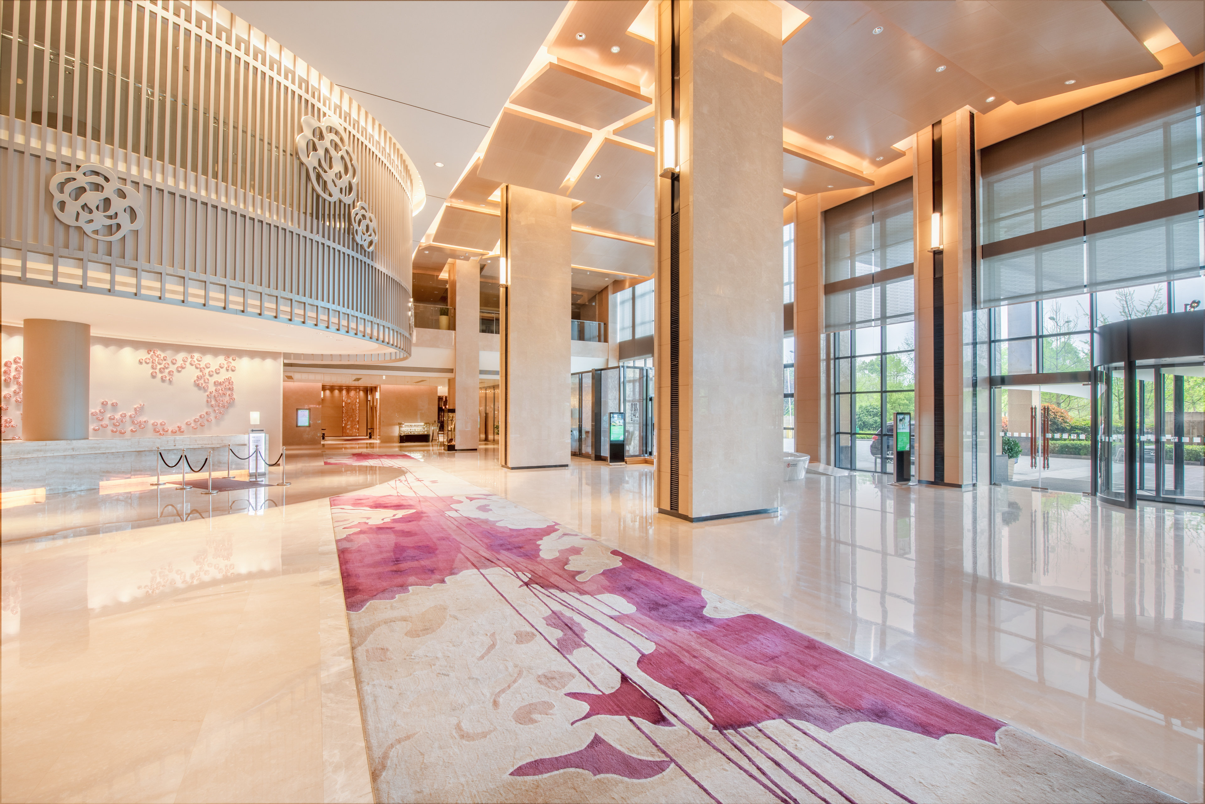 Holiday Inn Chongqing University Town 8/50
