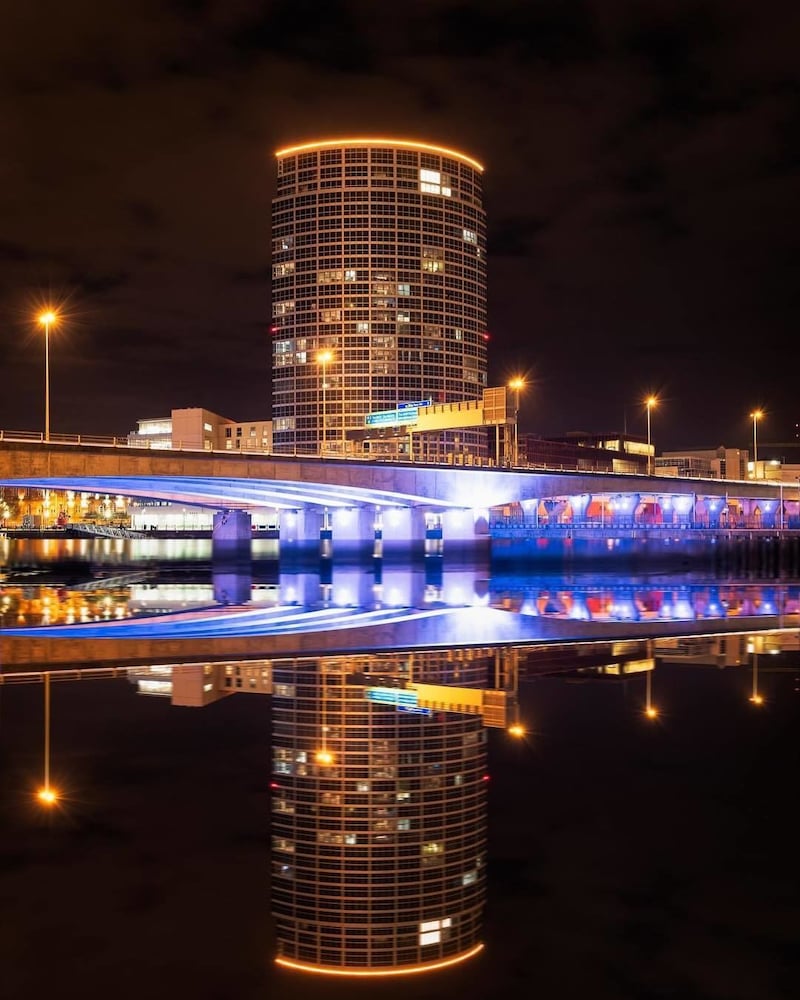 Dream Apartments - The Obel Building 2/45