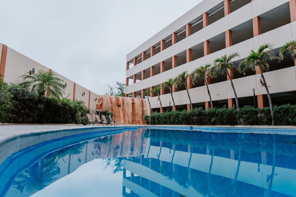Royal Garden Reynosa 7/32