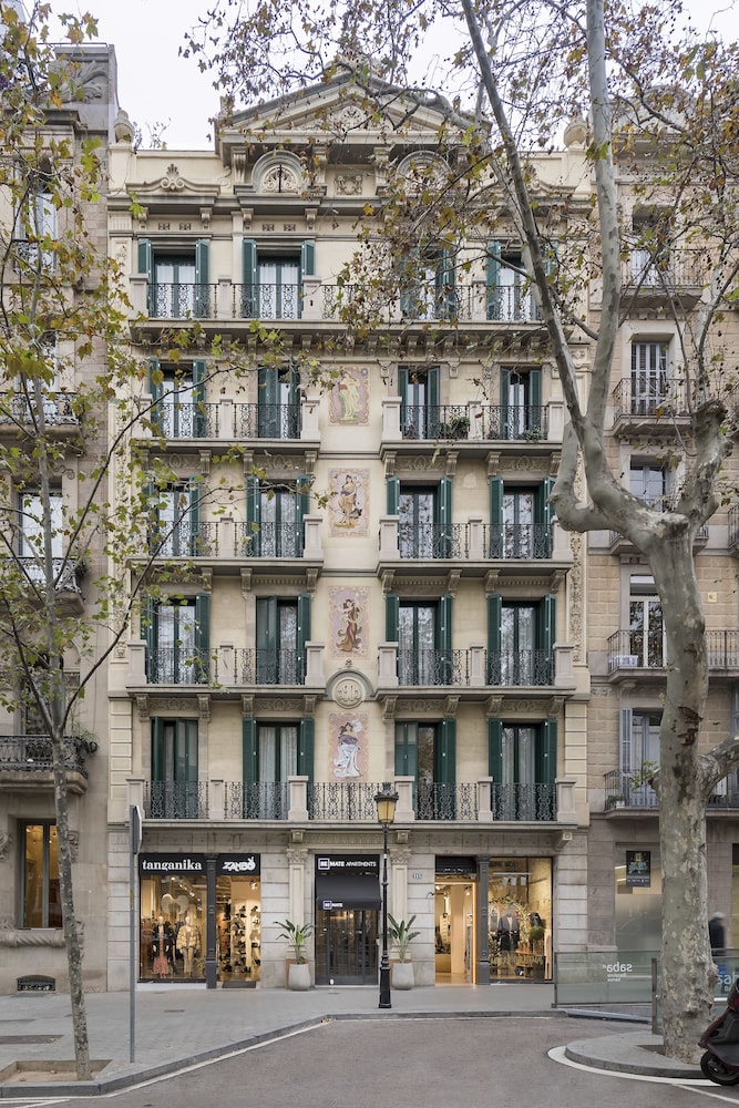 Be Mate Paseo de Gracia 3/50
