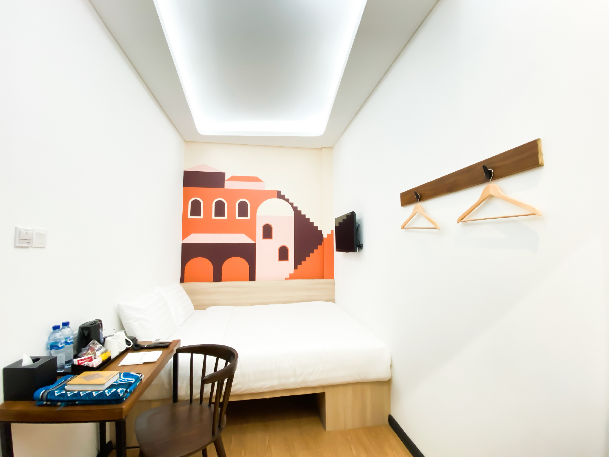 Superior, Double Bed, No Window