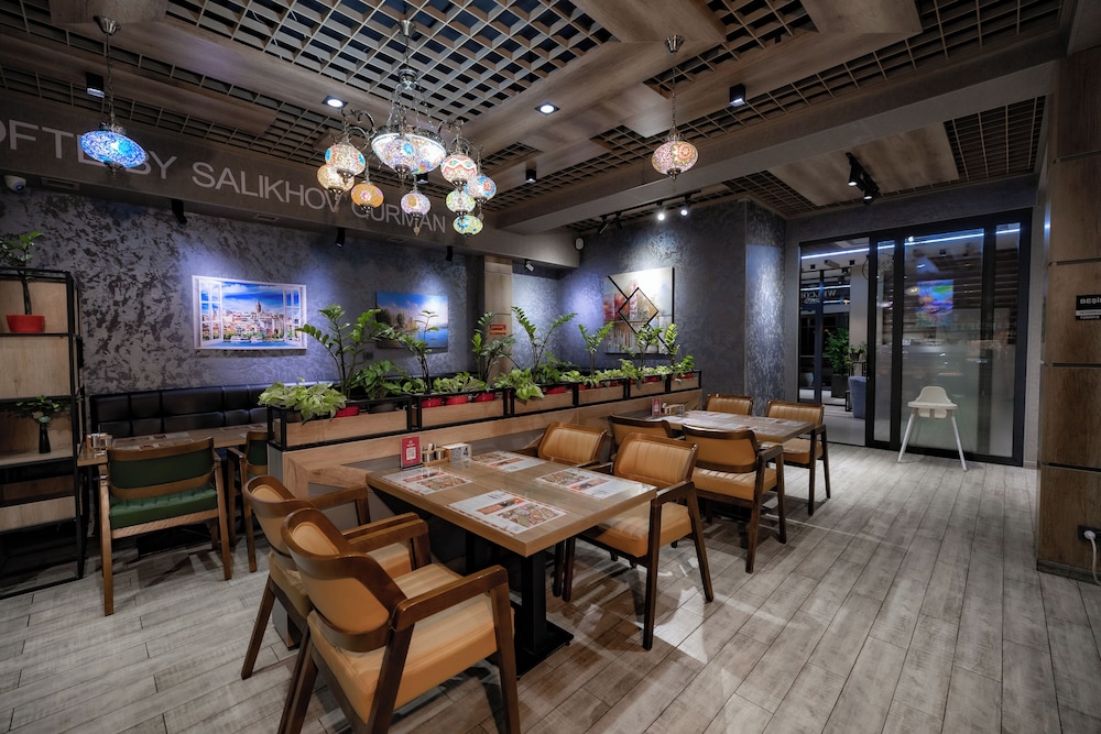 Sayyoh Hotel 52/61