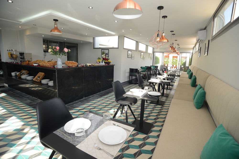 Le Yacht Suites hotel 26/36