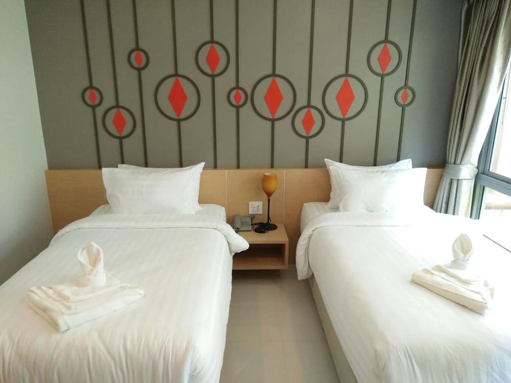 STANDARD, TWIN BEDS