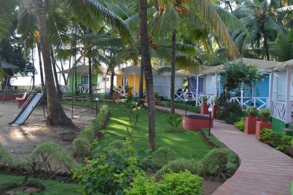 Palolem Beach Resort 40/50