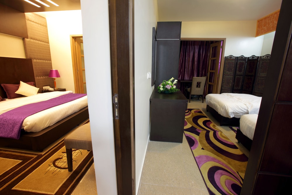 Lavender Home Hotel 18/56