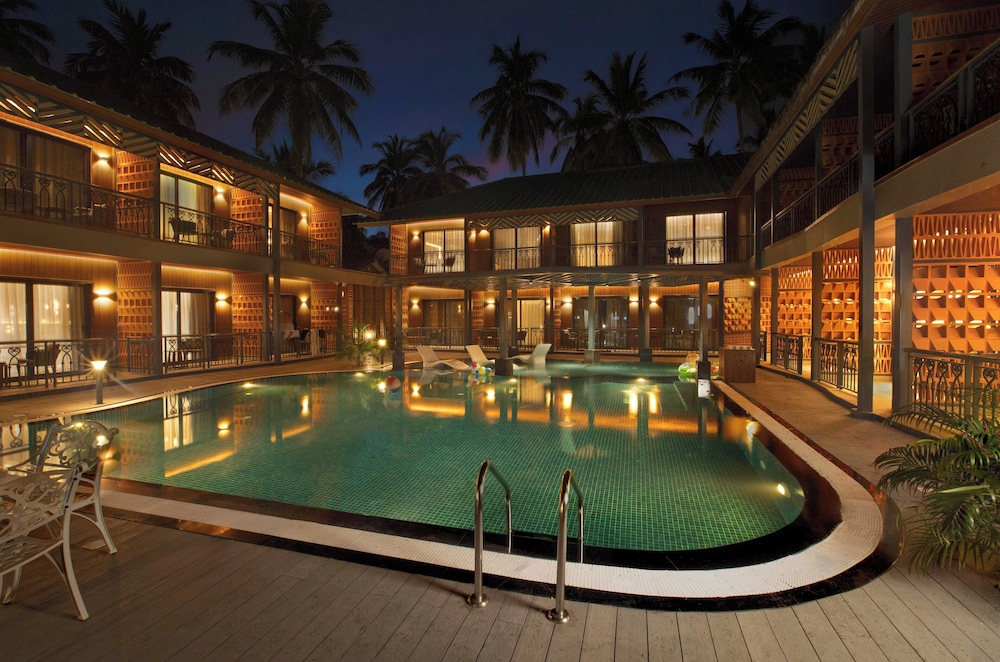 Coral Reef Resort 46/50