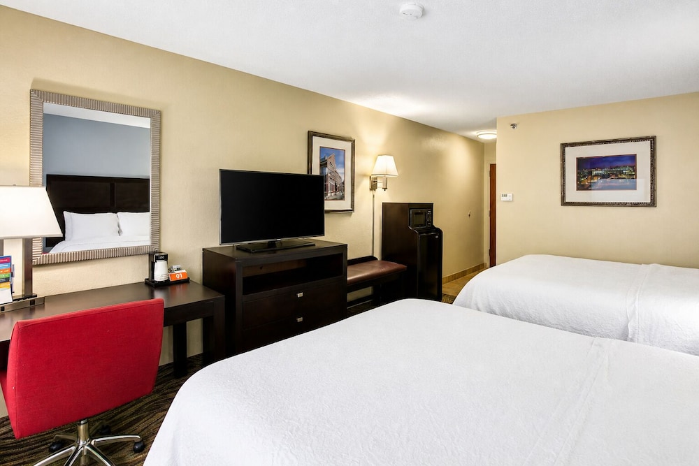 غرفة ديلوكس بسريرين كوين، Hampton Inn Nashville-I-24 Hickory Hollow 2/3