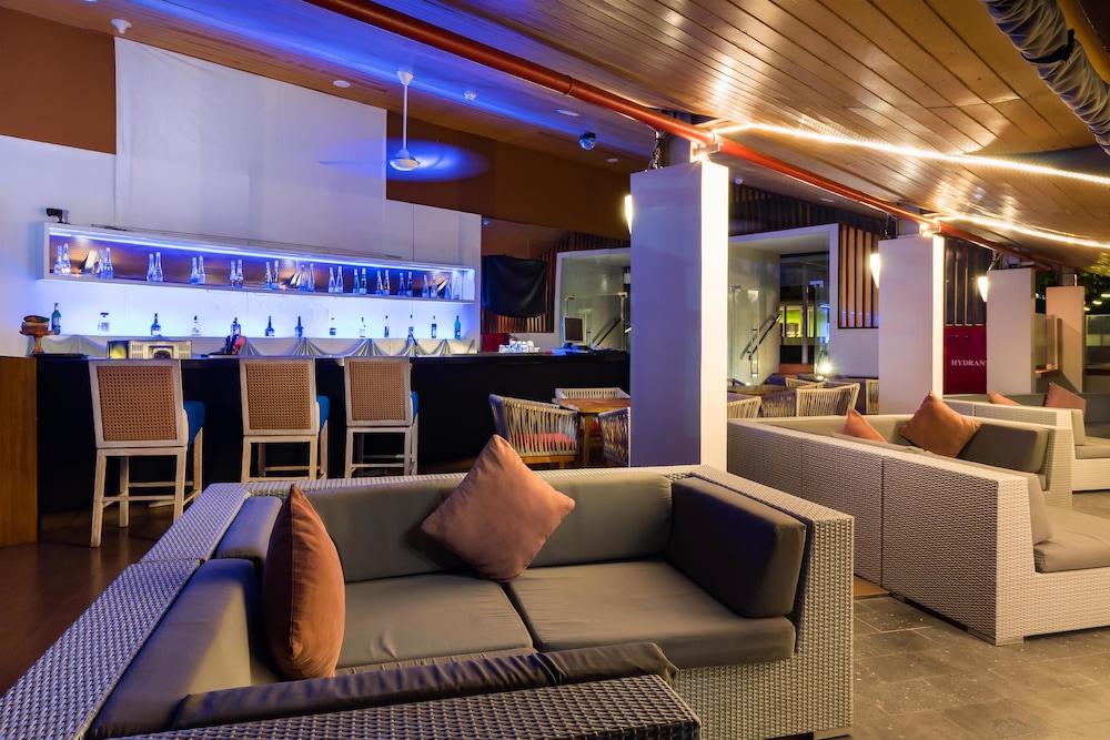 Kuta Beach Hotel 35/45
