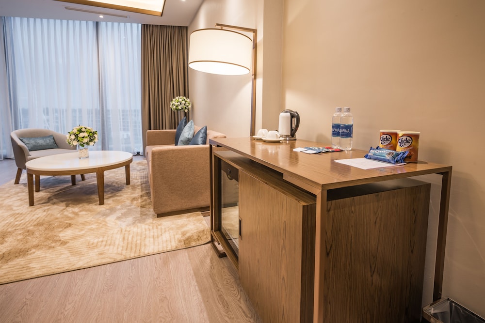 FLC Grand Hotel Samson 8/50