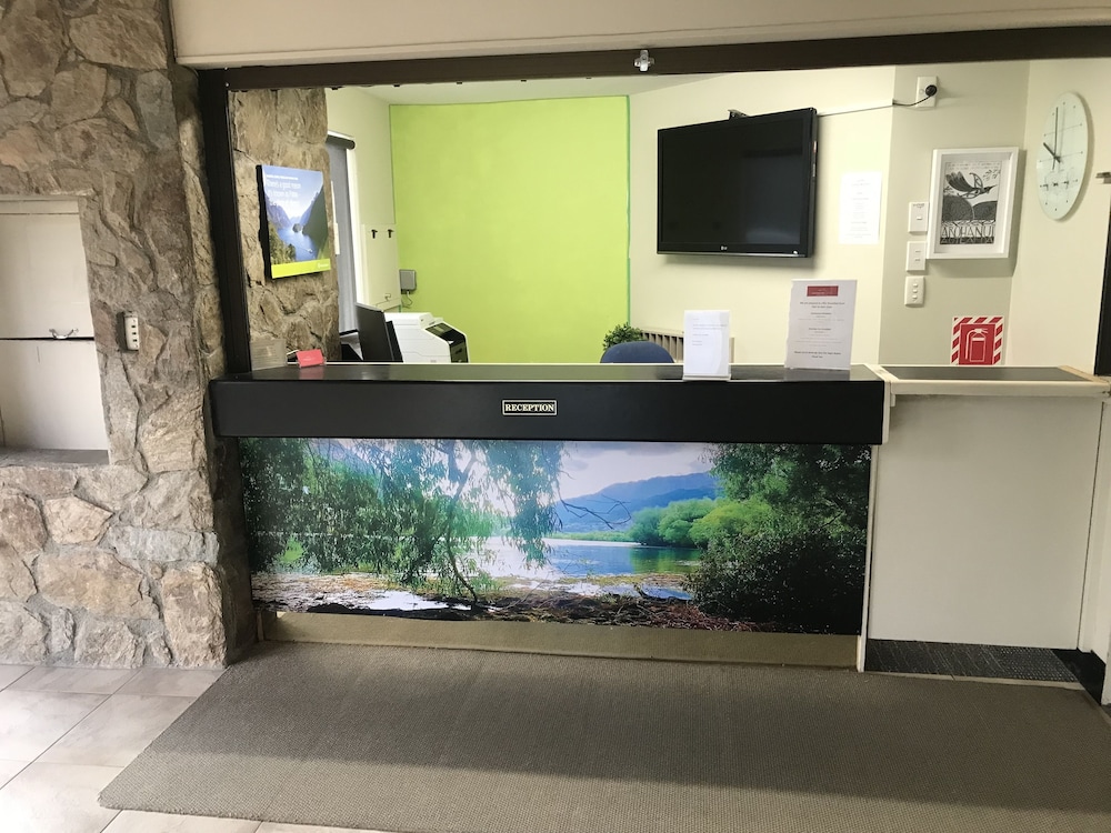Earnslaw Lodge 2/50