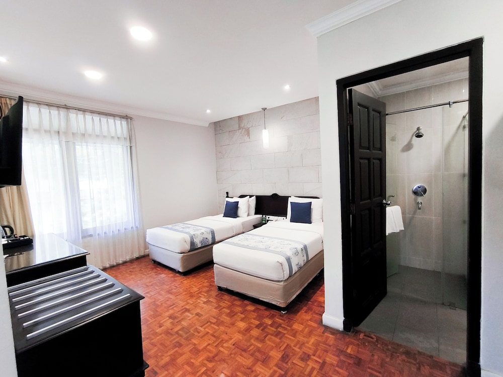 Puteri Gunung Hotel 4/49