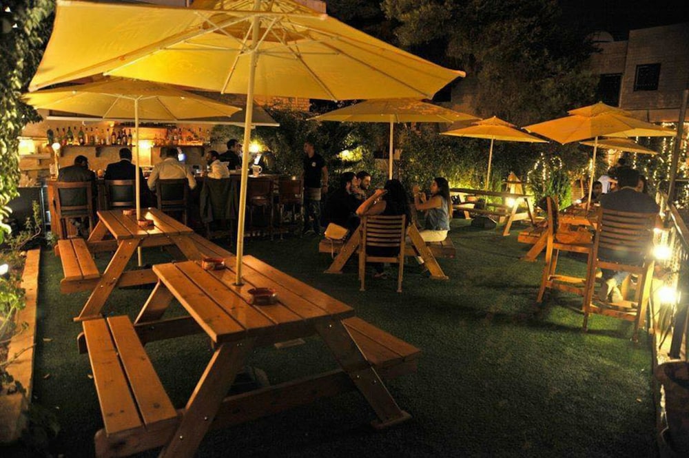 THE CONROY BOUTIQUE HOTEL 31/38