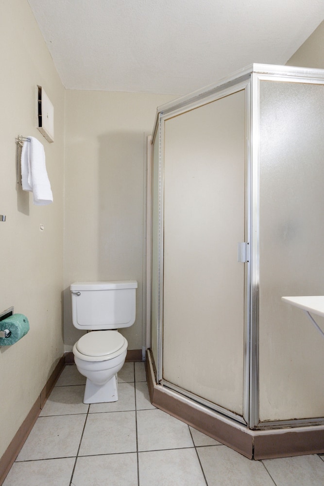 OYO Hotel Shreveport Airport North 57/60