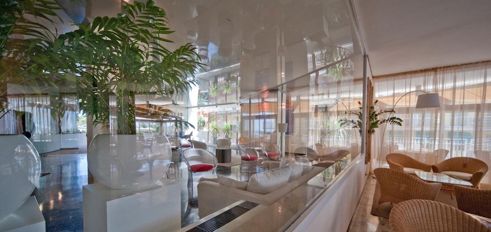 HOTEL DELLE NAZIONI 56/58
