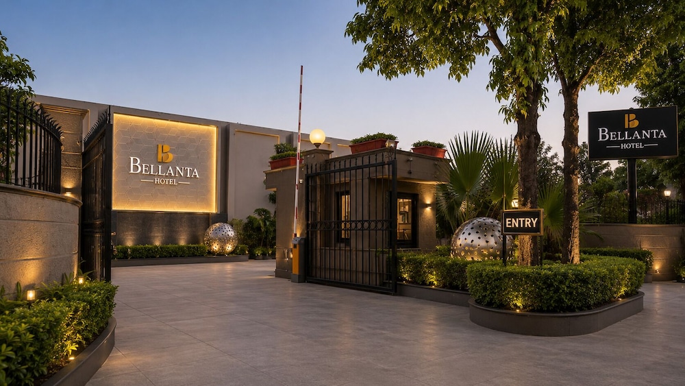 Stellar Resorts 44/49