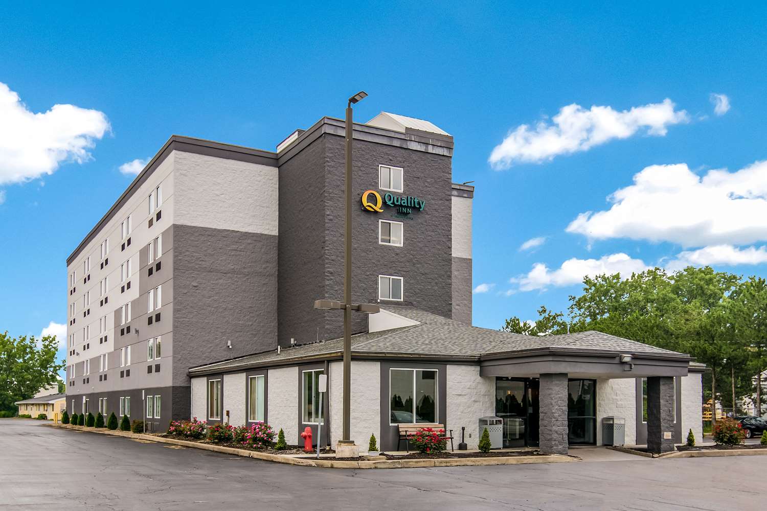 Quality Inn Rochester West 3/32