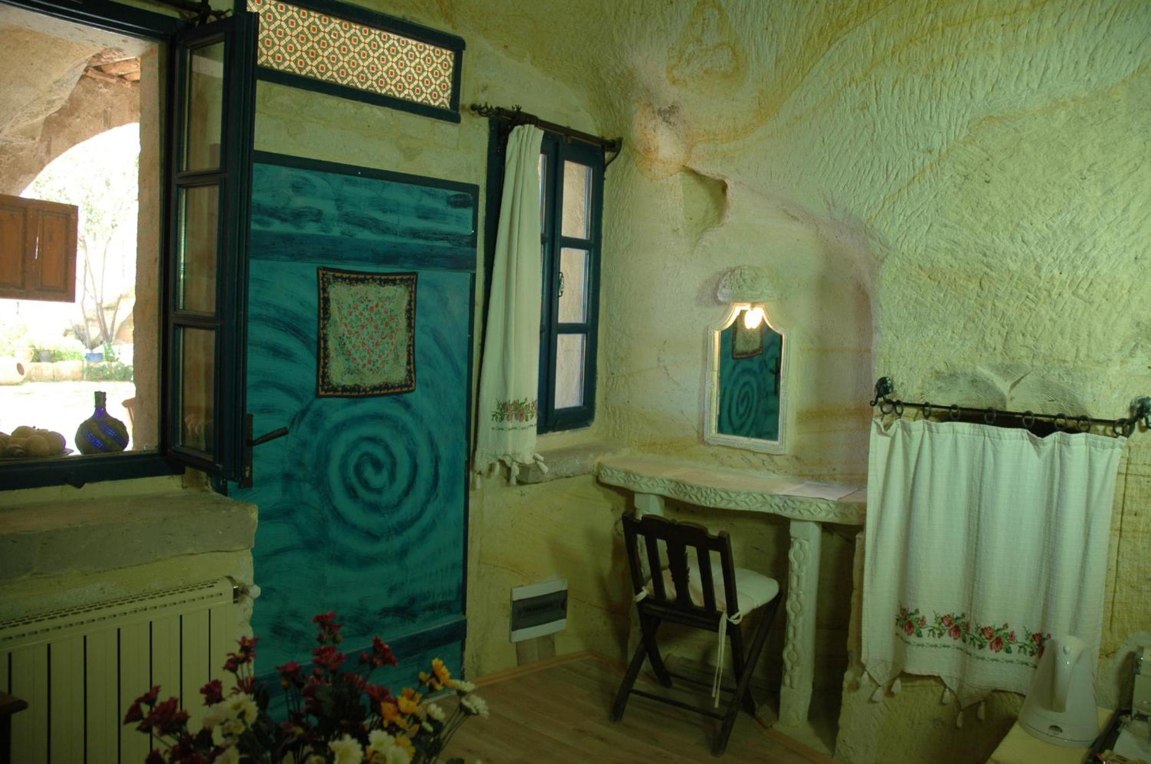 Elkep Evi Cave 11/50