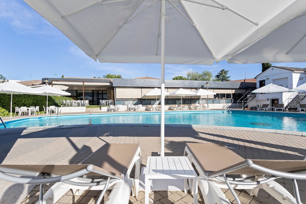 Hotel Best Osuna Madrid Feria 43/50