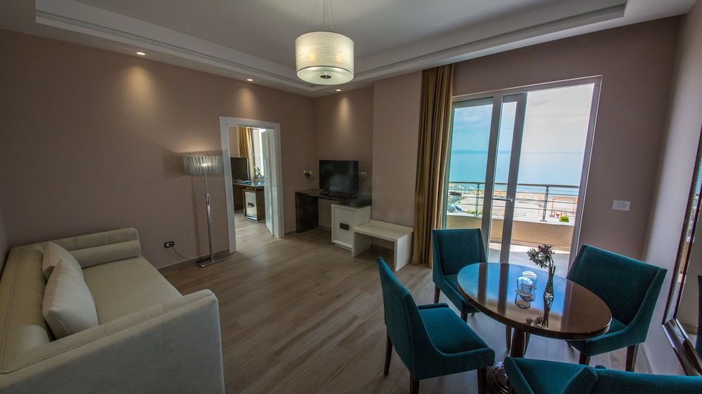 Hotel Sole Luna 50/72