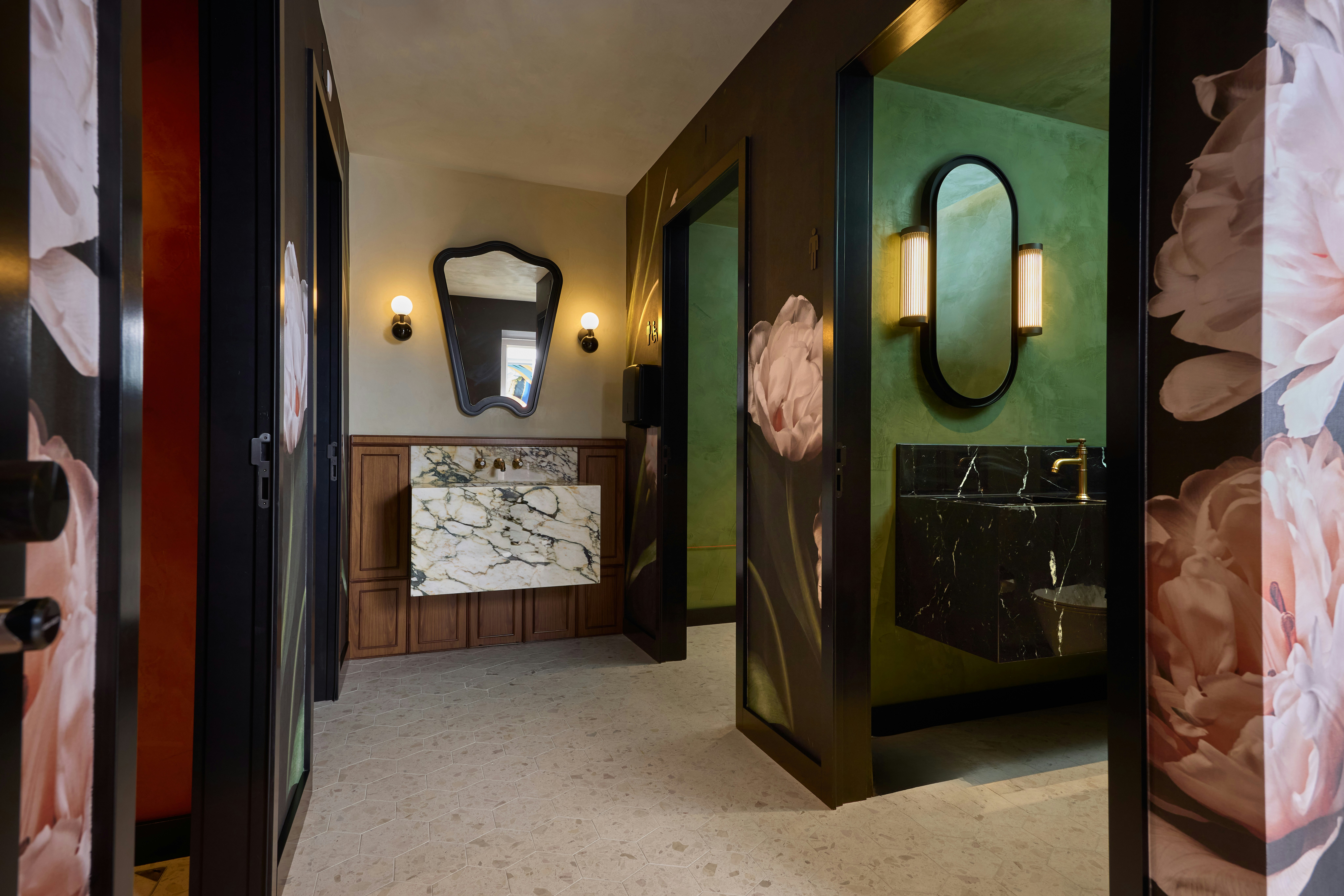 Duo Hotel Lisbon, Curio Collection by Hilton 7/32