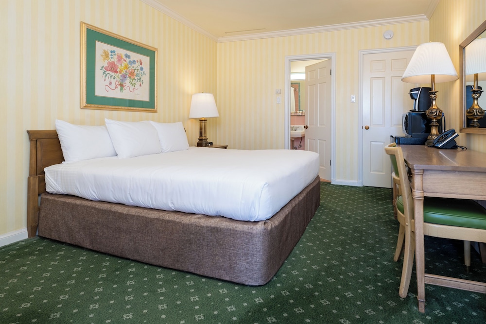 Little America Hotel Wyoming 11/68