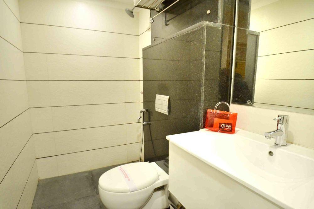 Oyo Rooms Indore Ujjain Road 17/17