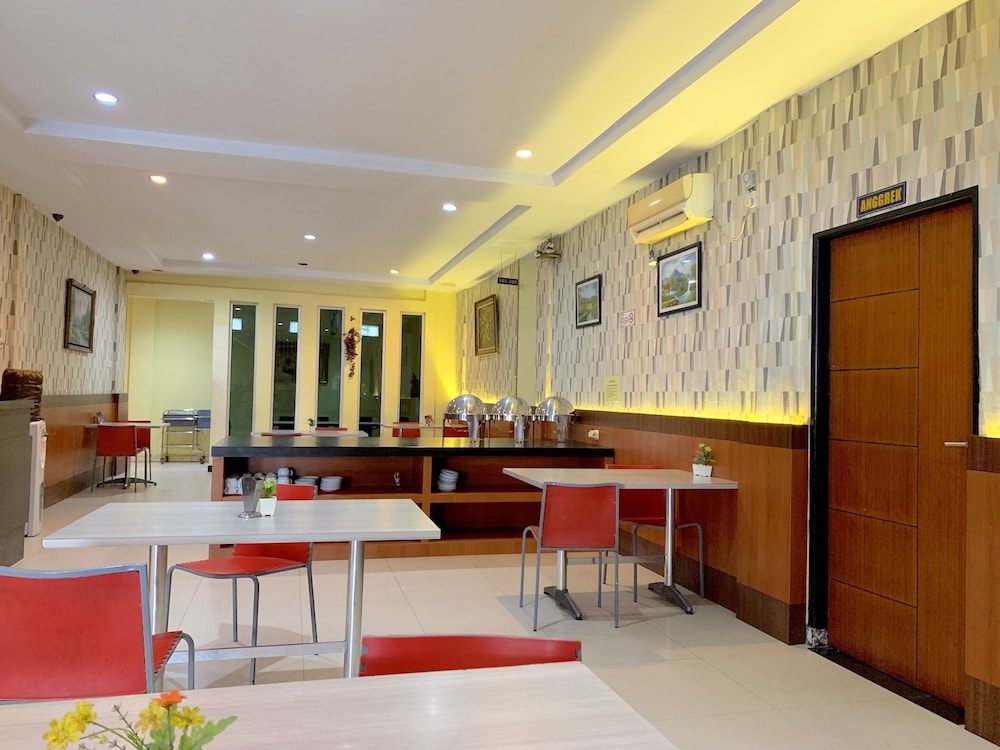 Parma City Hotel (ex. NIDA Rooms Tampan SM Amin) 22/32