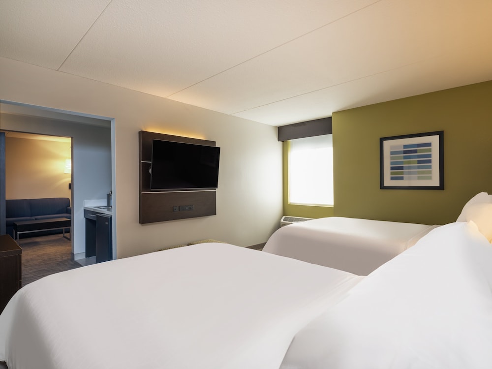 Holiday Inn Express Minneapolis West Plymouth 19/52