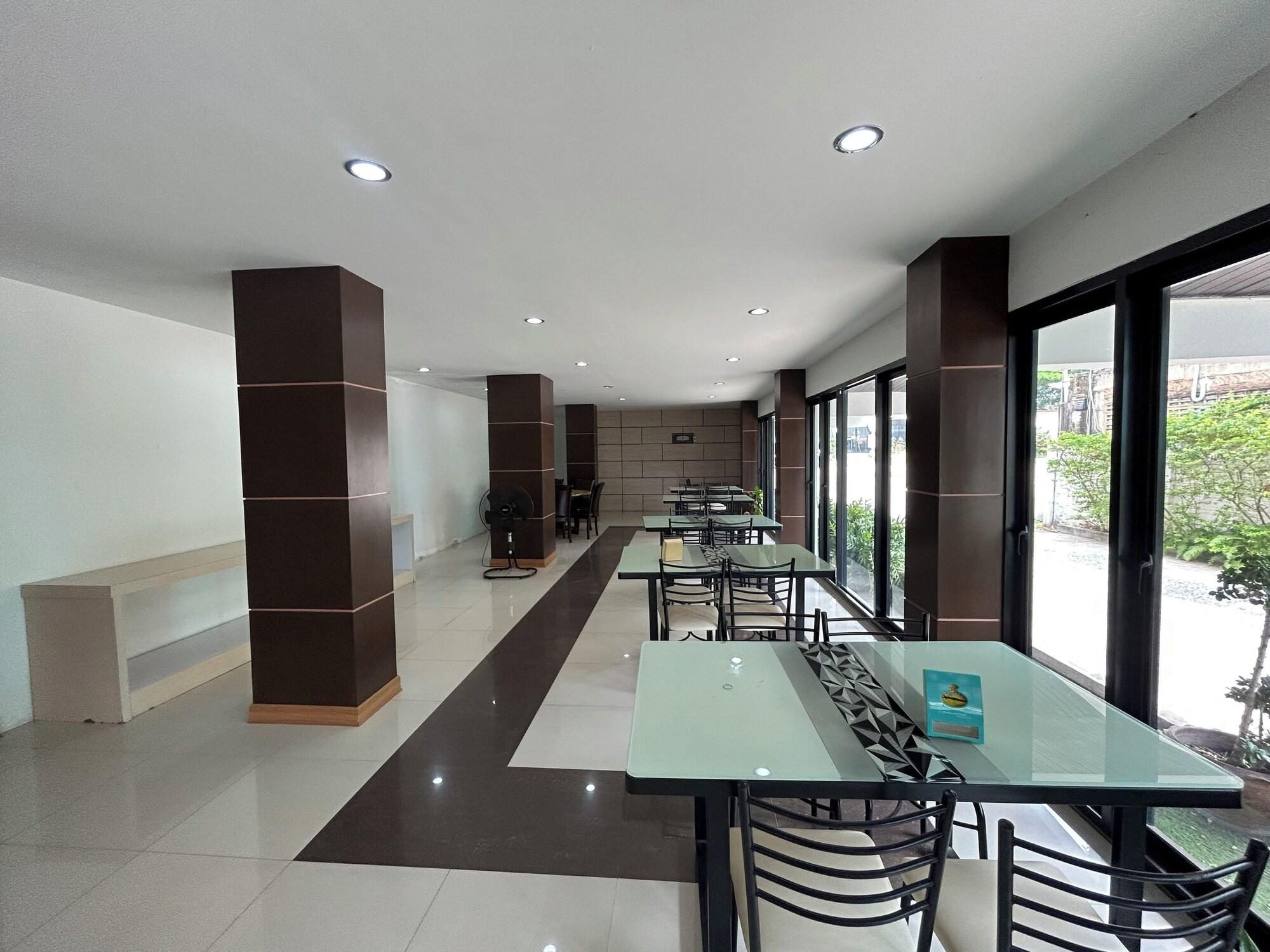 Bordin Hotel 24/33