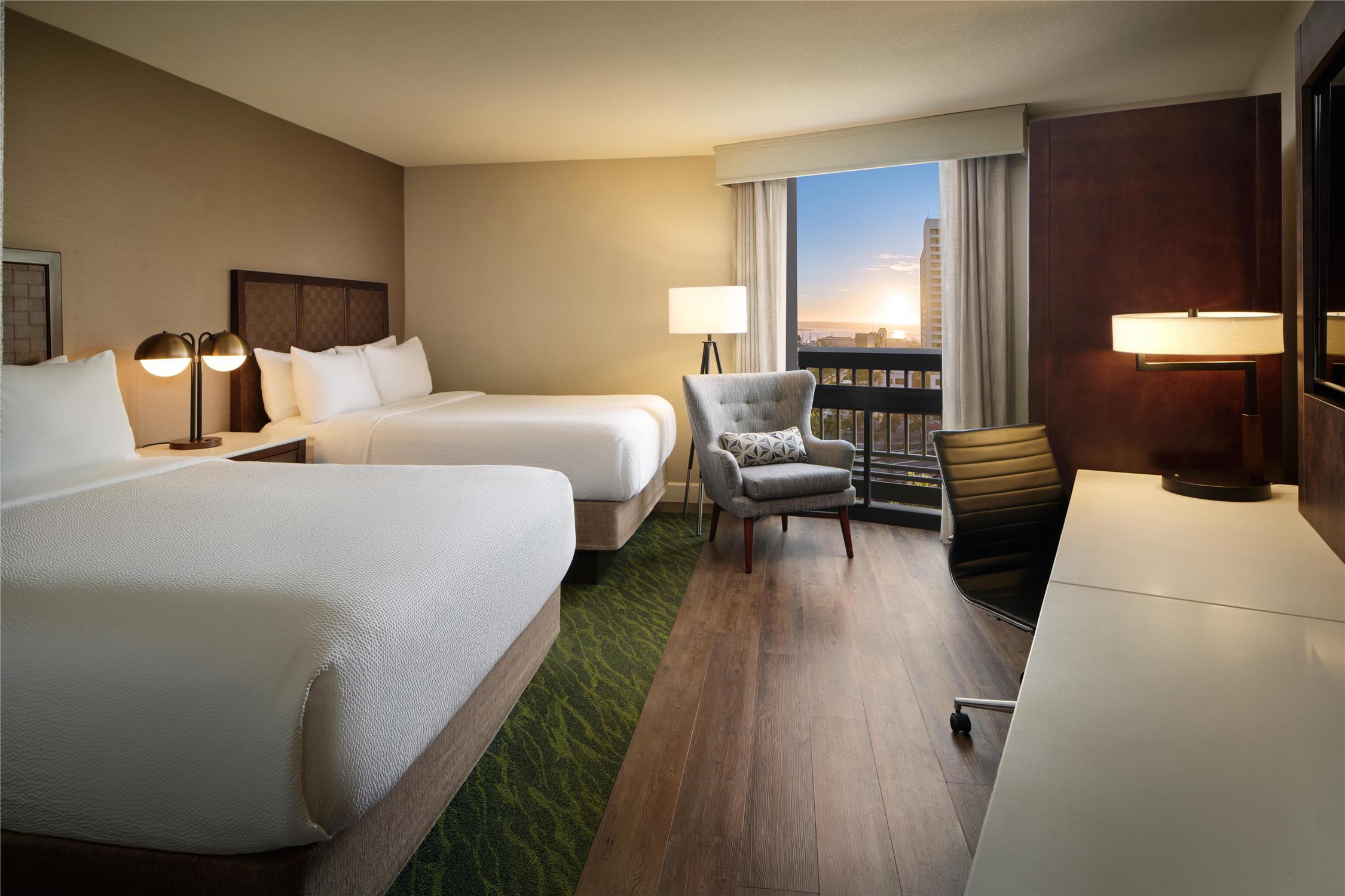 Room, 2 Queen Beds, Bay View, High Floor