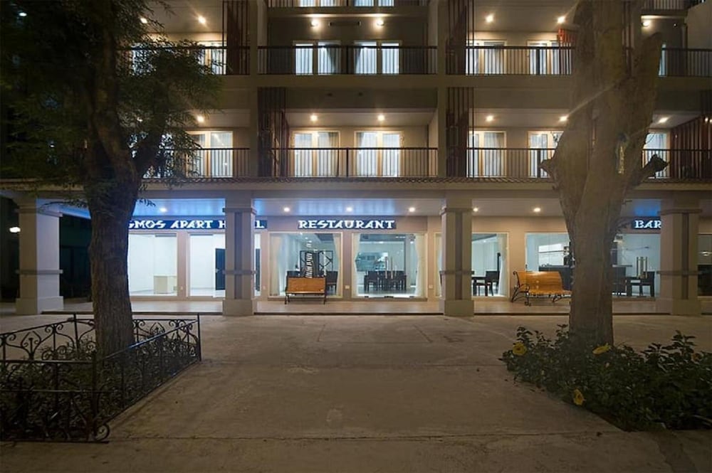 Kosmos Apart Hotel 3/44