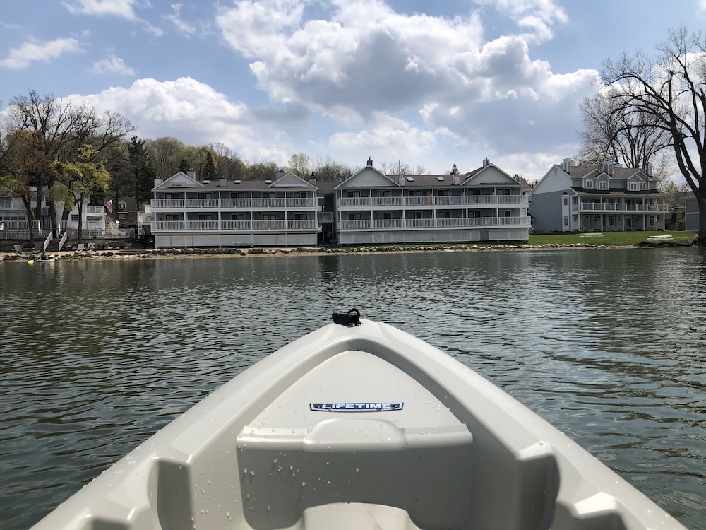The French Country Inn Lake Geneva 35/43