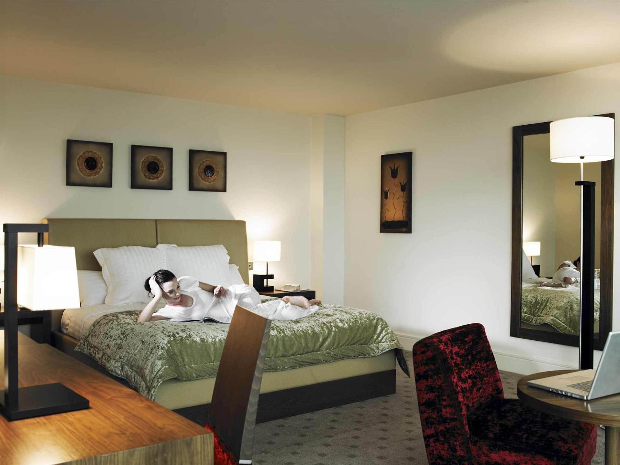 Retreat, Lake View, Adult Only، Hodson Bay Hotel 2/4