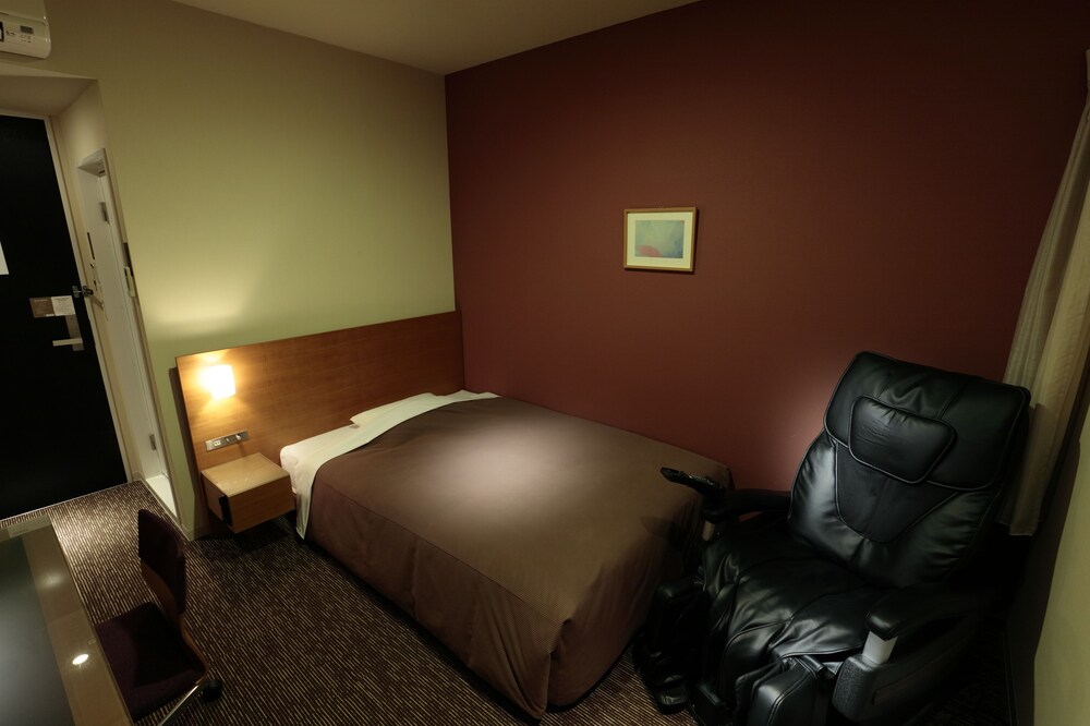 Candeo Hotels Kameyama 36/48