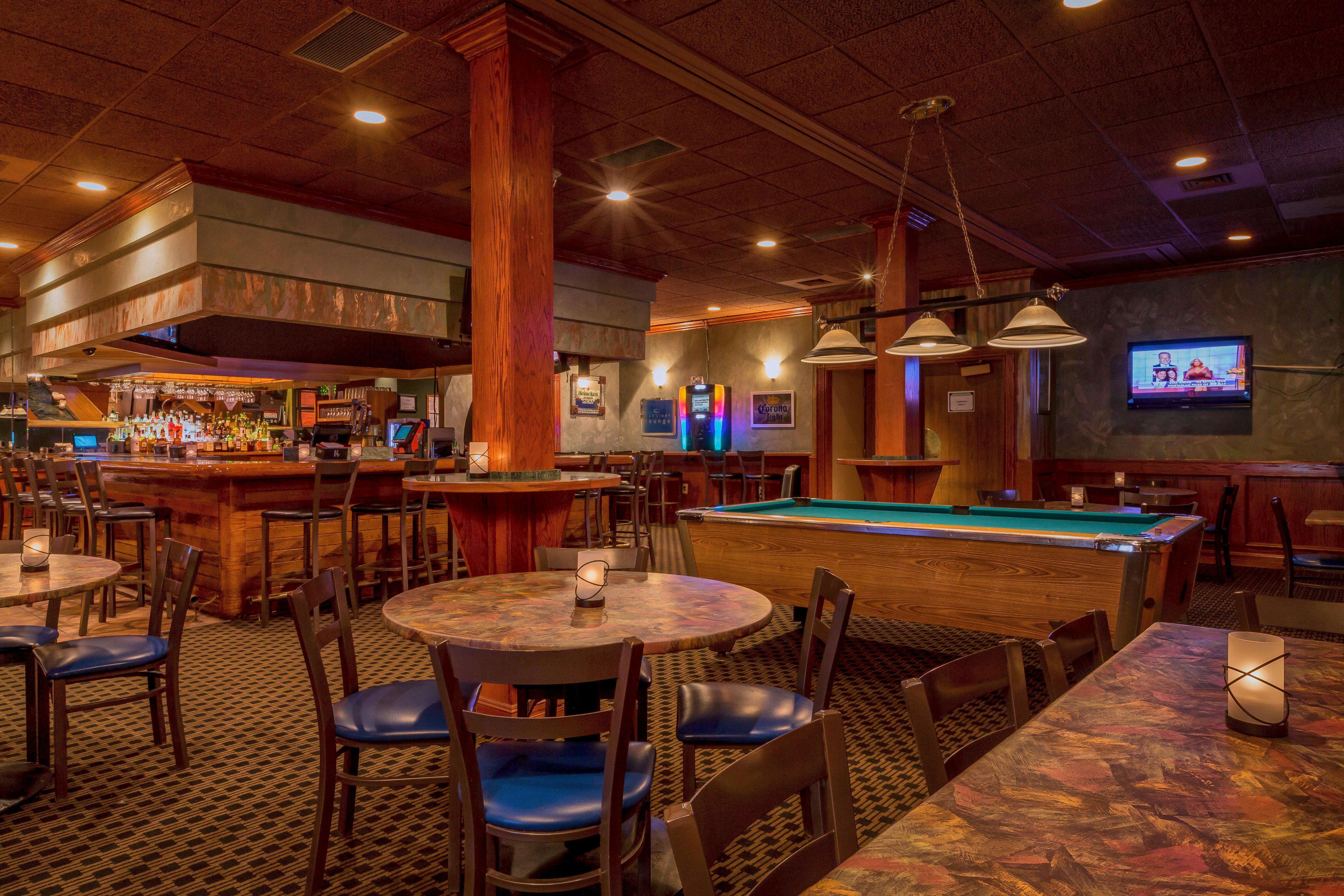 HOLIDAY INN EXPRESS & SUITES SOUTHGATE - DETROIT AREA 25/32