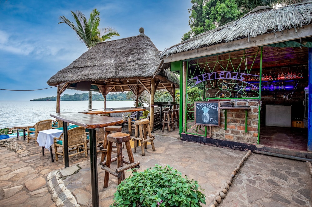 2 Friends Entebbe Beach Hotel 53/62