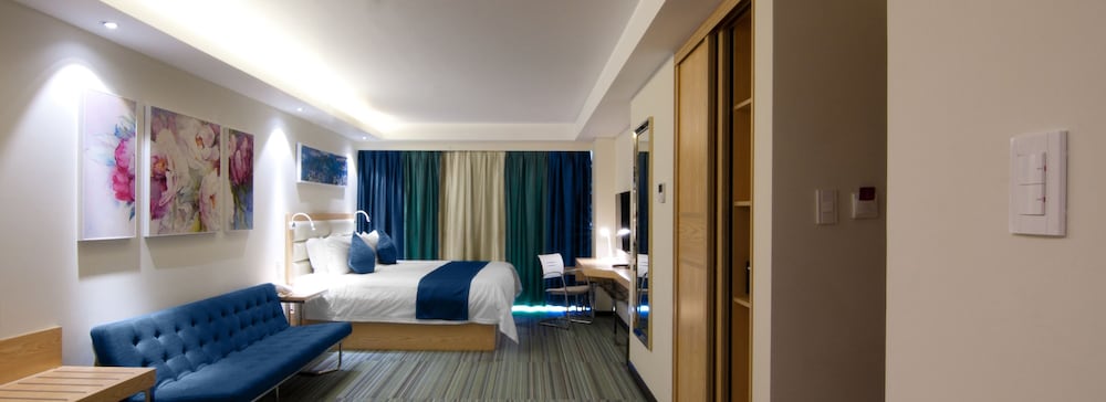 Lyz Business Hotel 18/44